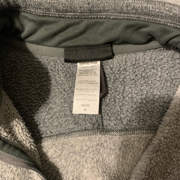 ✰ Men’s Patagonia Pullover - Picture 2 of 2